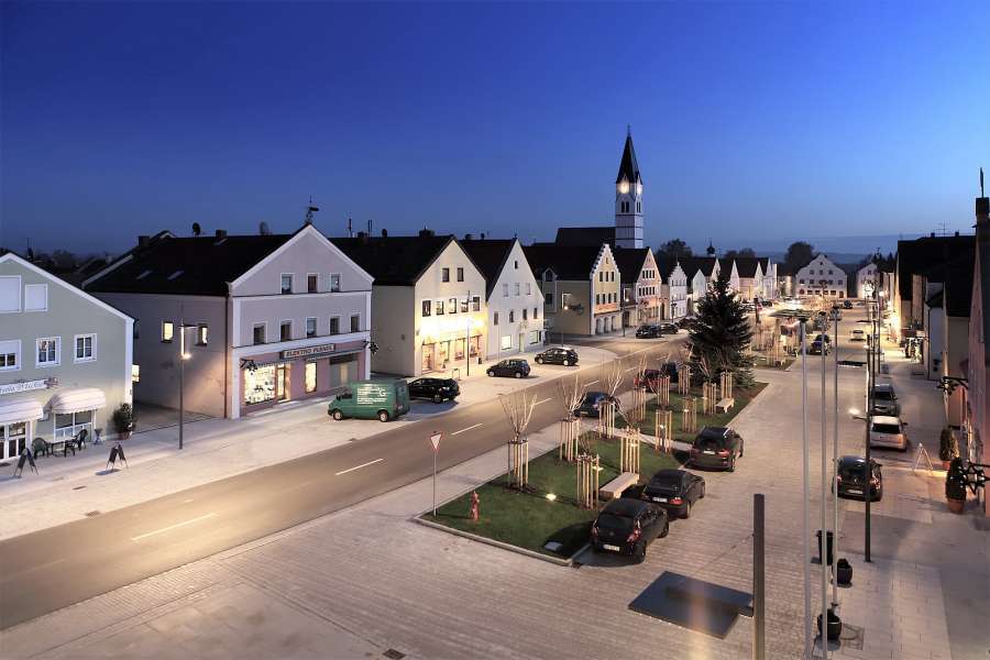 Neugestaltung Marktplatz Pilsting